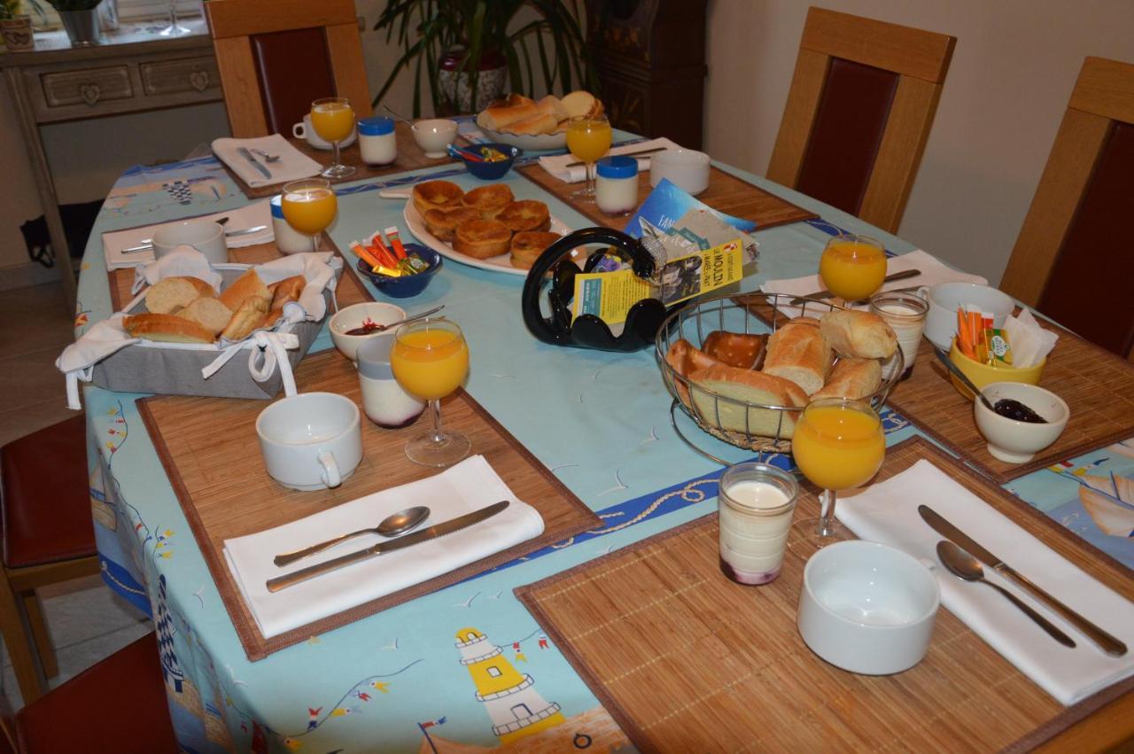 Chez Brigitte A L Habitant Homestay